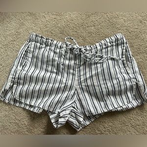 Brandy Melville shorts